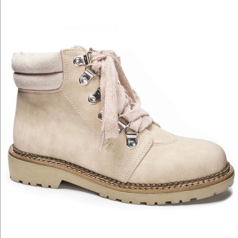 ✨SOLD✨DIRTY LAUNDRY Cristal Micro Sue Bootie